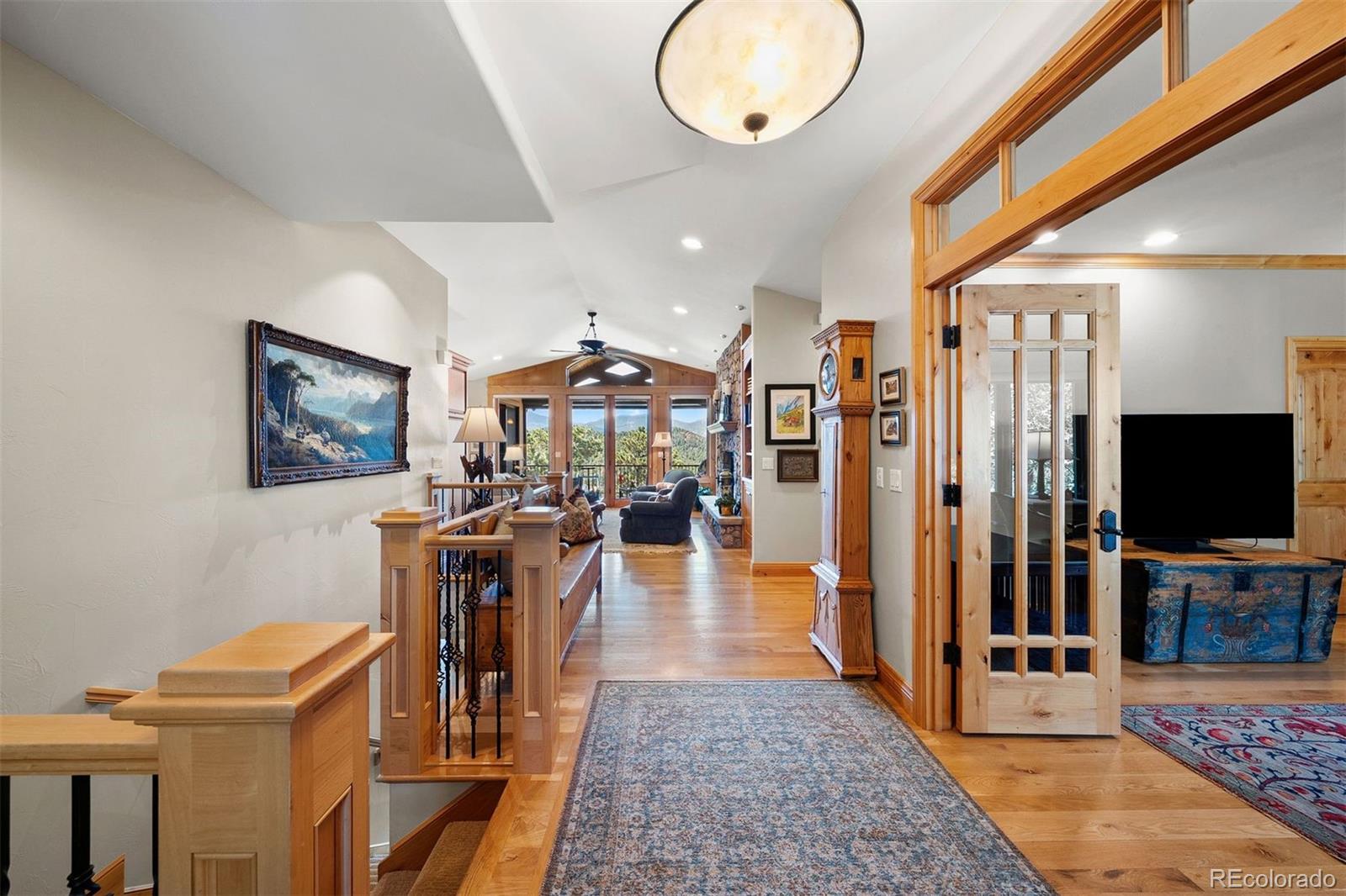 1007 Nob Hill Road