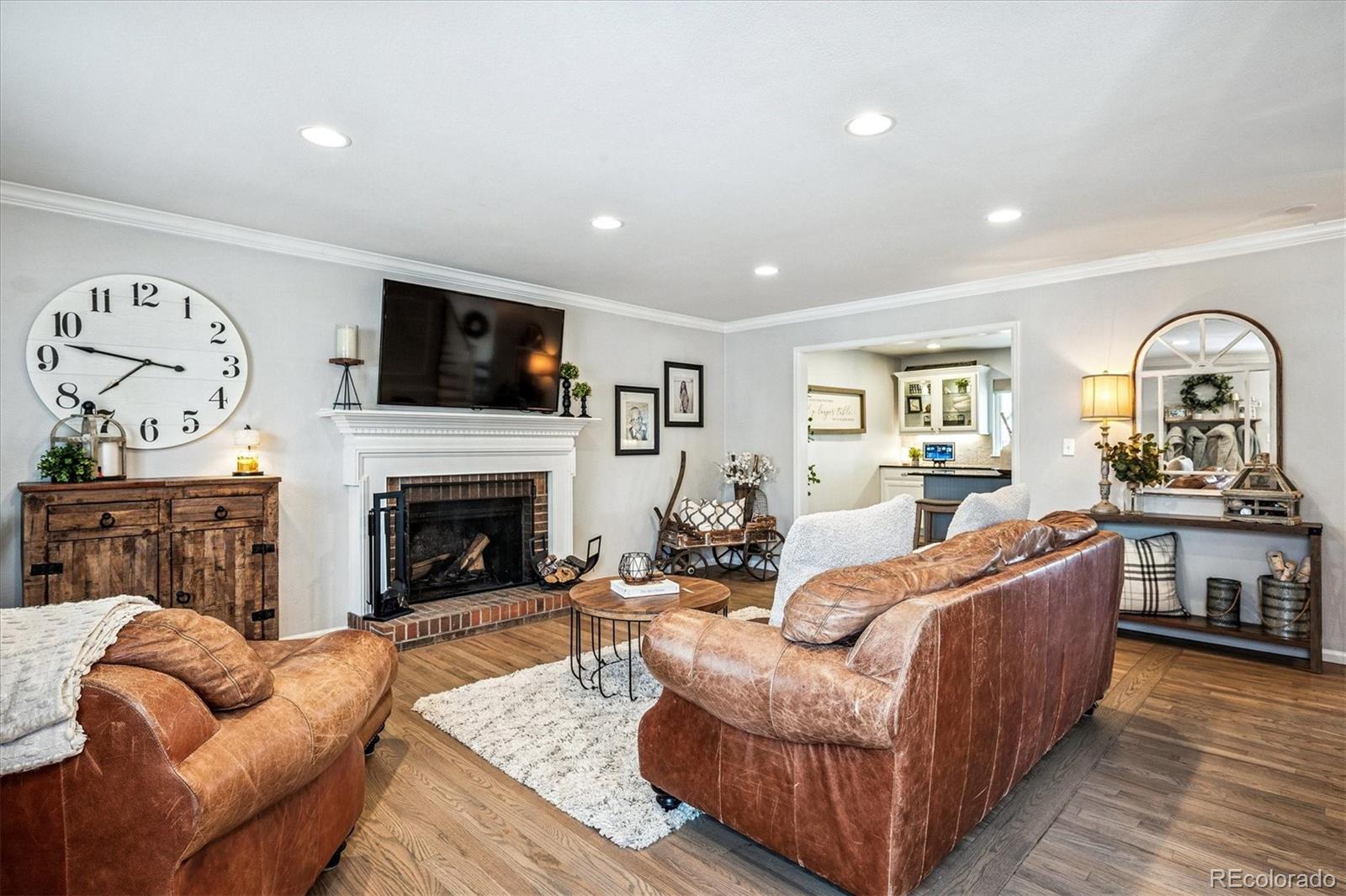 6809 S Niagara Court