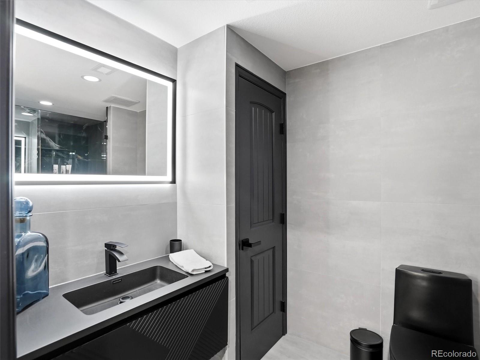 15461 Village Circle