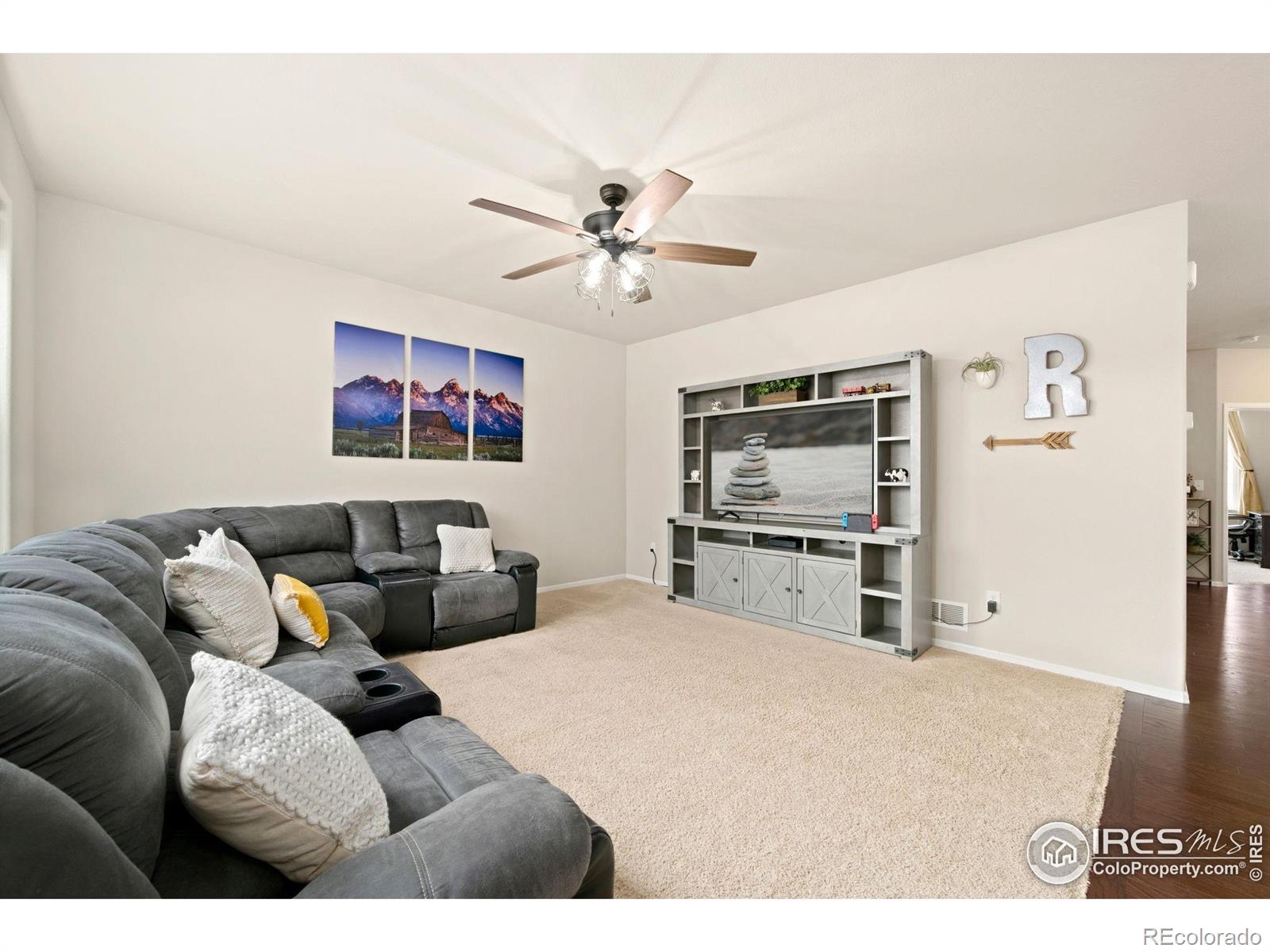 2674 Sapphire Street