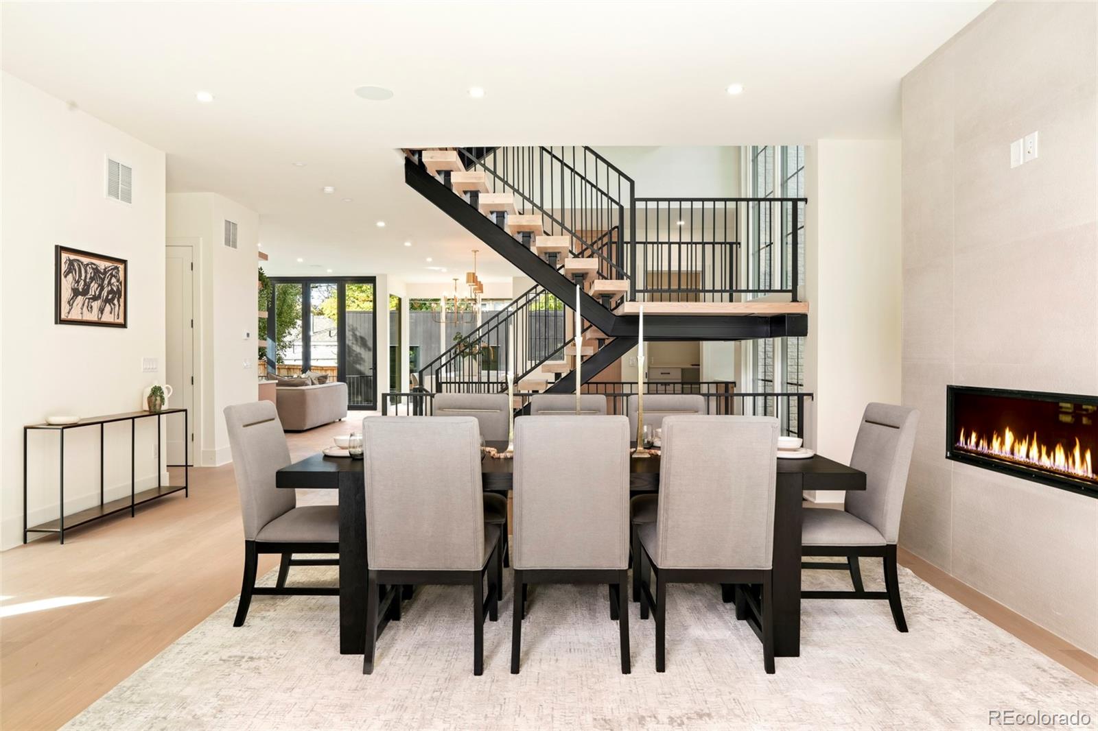 547 S Williams Street