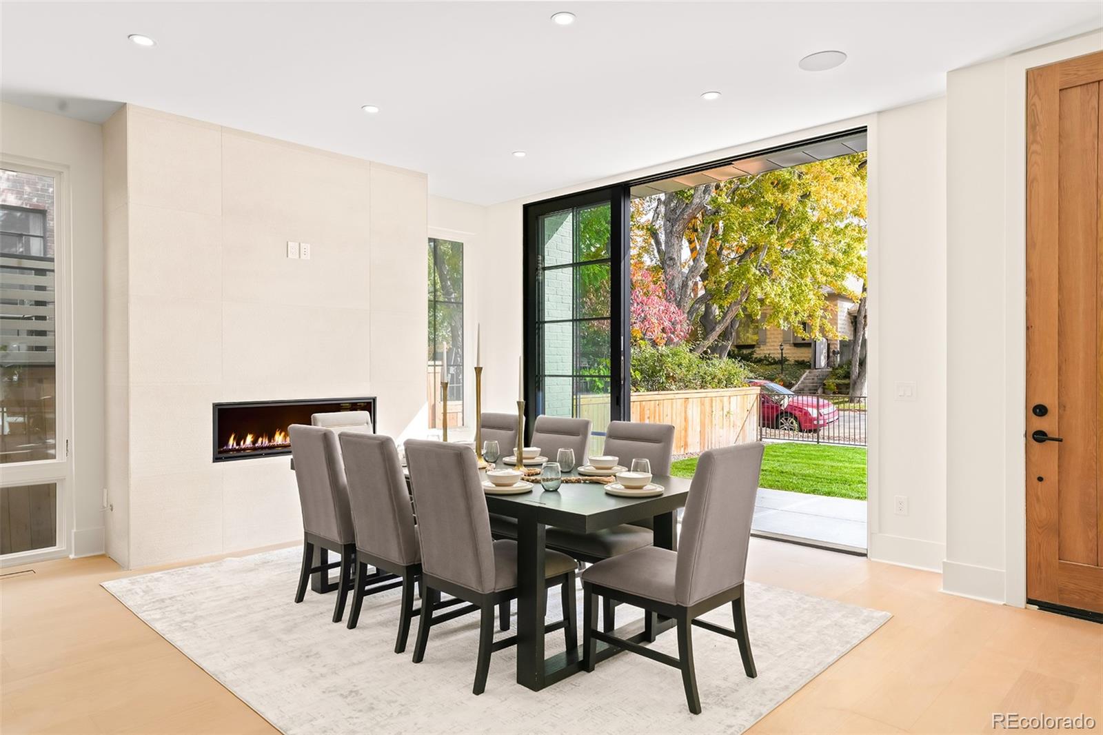 547 S Williams Street