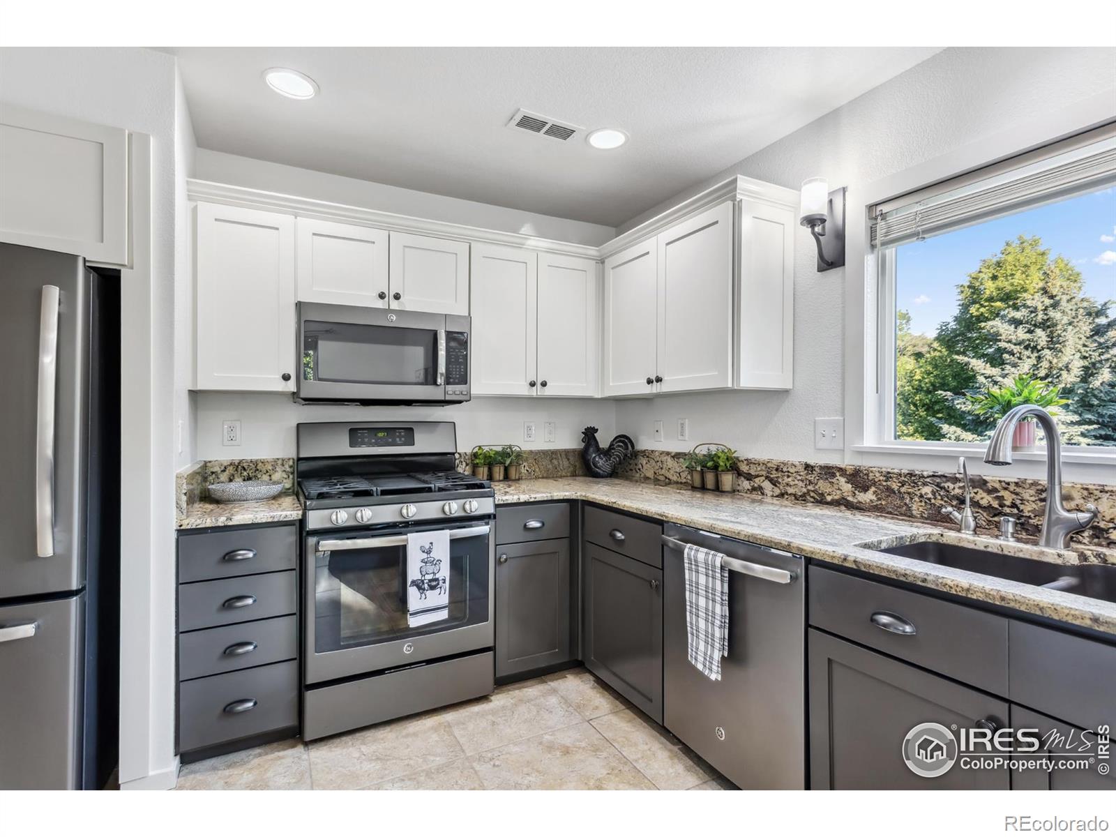 1993 S Fork Drive, Lafayette, CO, 80026 2 1993 S Fork Drive