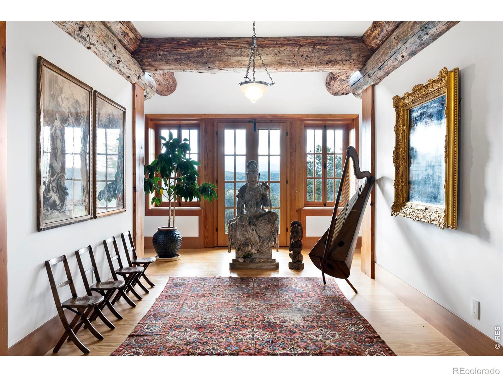 1050 Pine Gold Hill Street