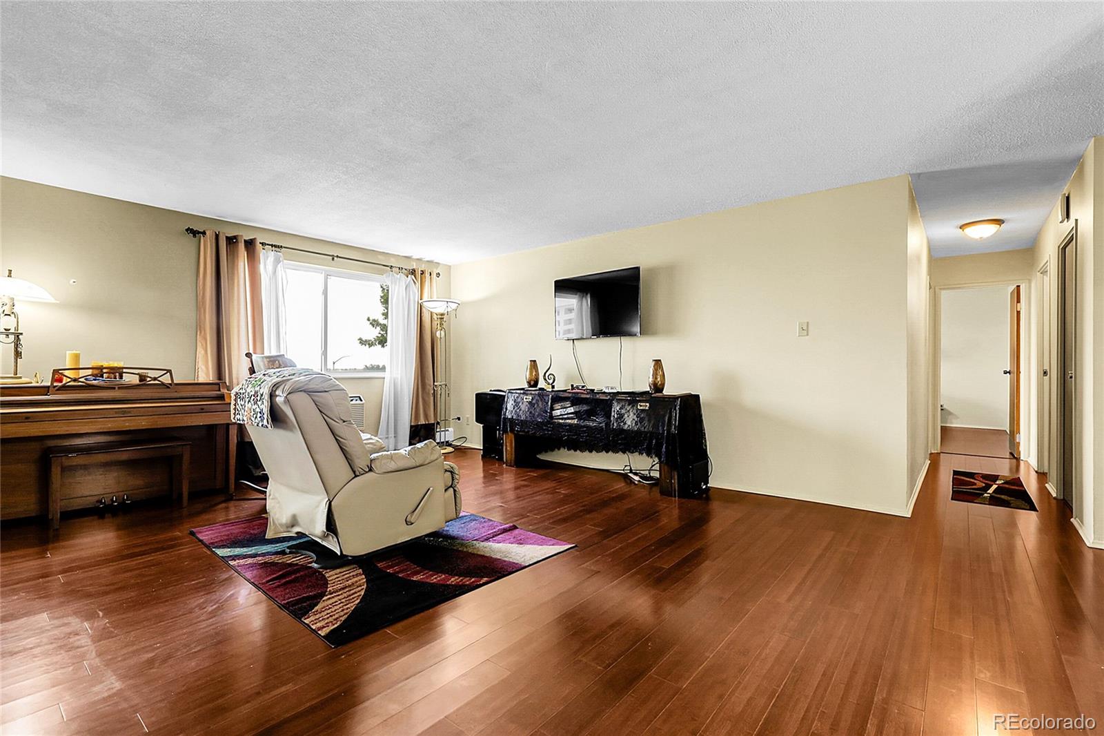 9335 E Center Avenue 8C