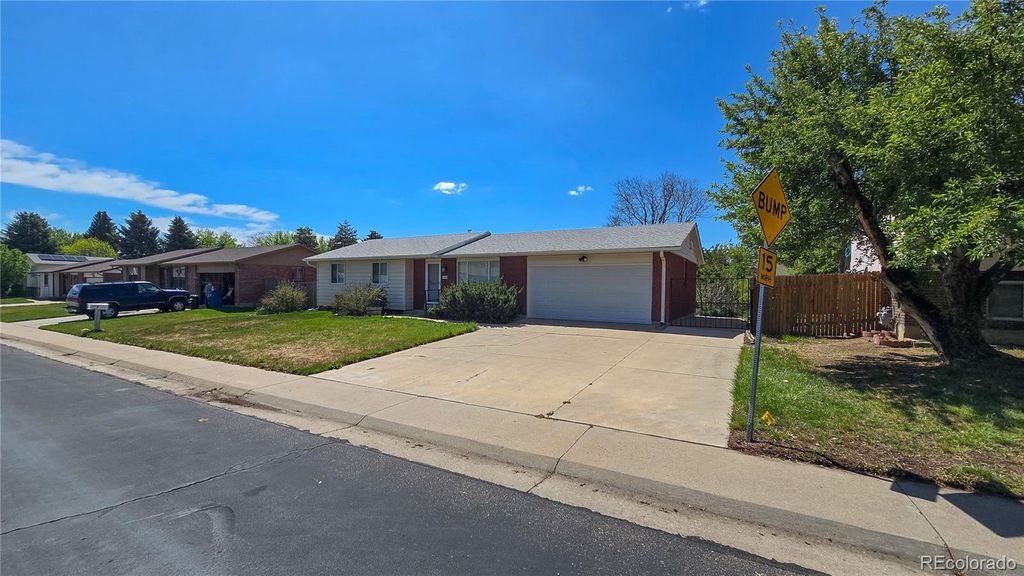 Photo of 6486 W Iowa Avenue, Lakewood, CO 80232 (MLS # 5779072)