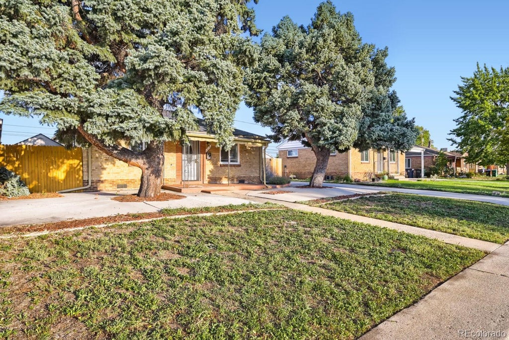 Photo of 1318 S Dale Court, Denver, CO 80219 (MLS # 9197825)