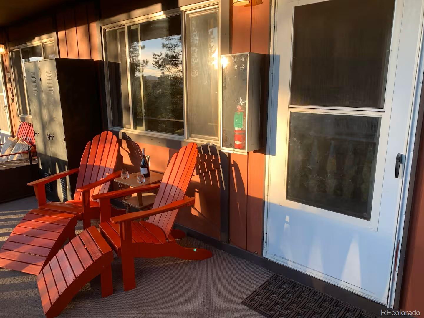 411 Hi Country Drive 16