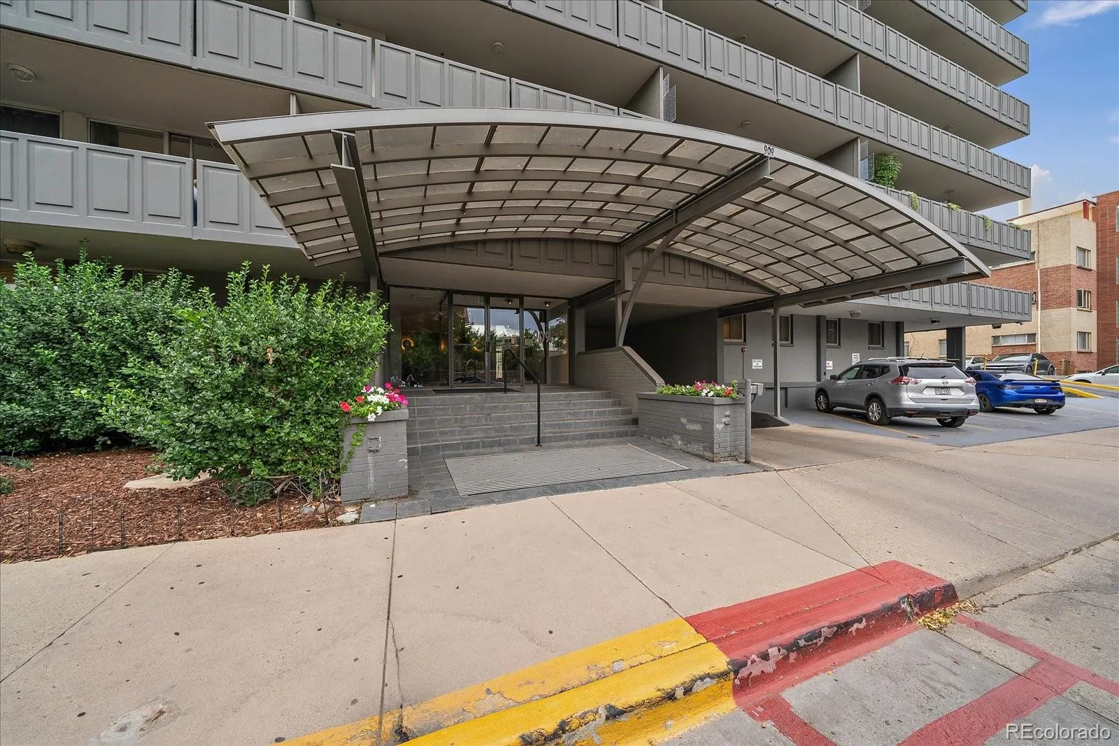 Denver, Colorado 80203, United States, ,1 BathroomBathrooms,Residential,Active,208182