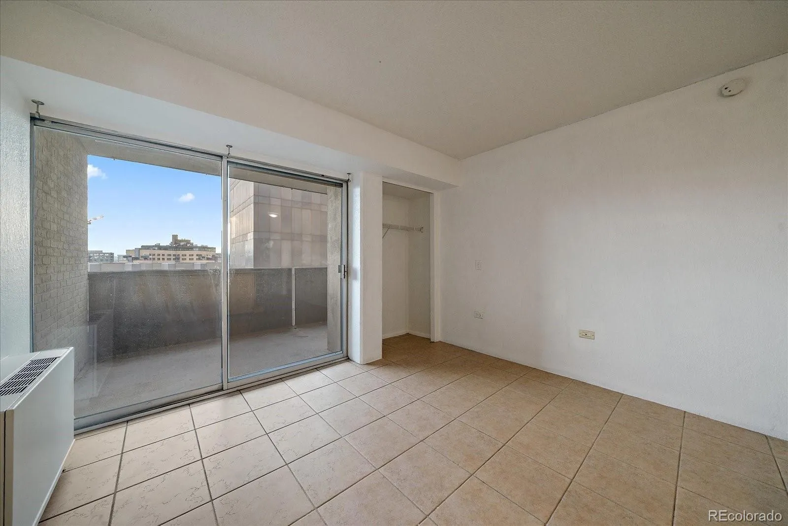 Denver, Colorado 80203, United States, ,1 BathroomBathrooms,Residential,Active,208182