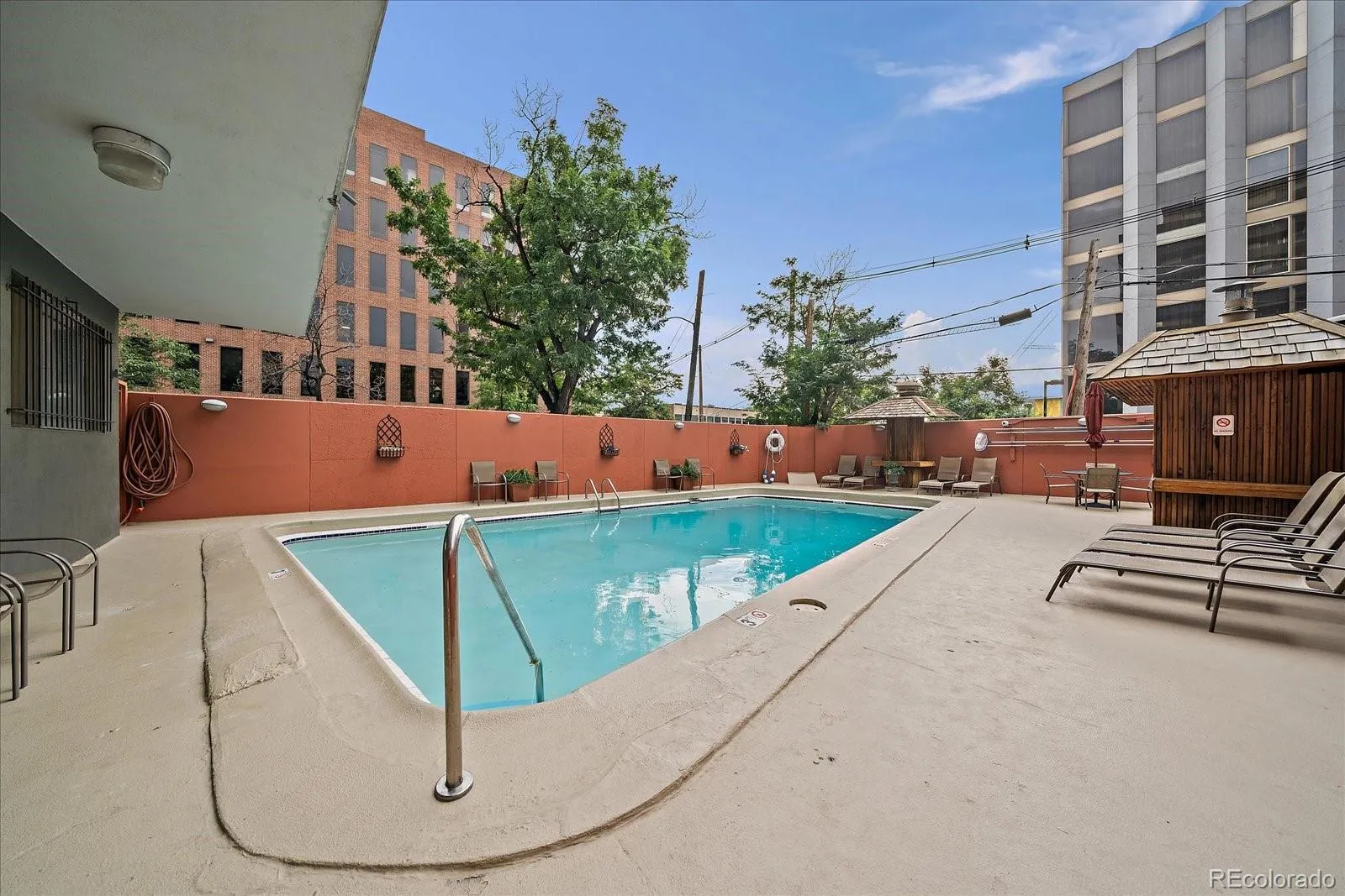 Denver, Colorado 80203, United States, ,1 BathroomBathrooms,Residential,Active,208182