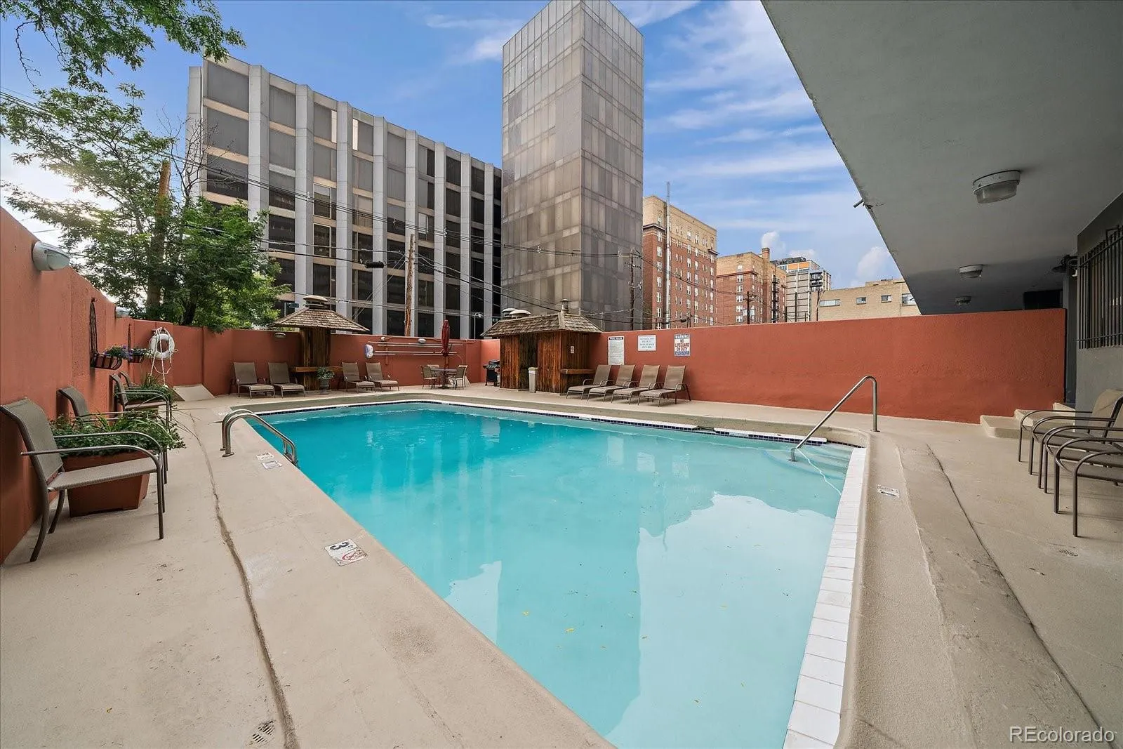 Denver, Colorado 80203, United States, ,1 BathroomBathrooms,Residential,Active,208182