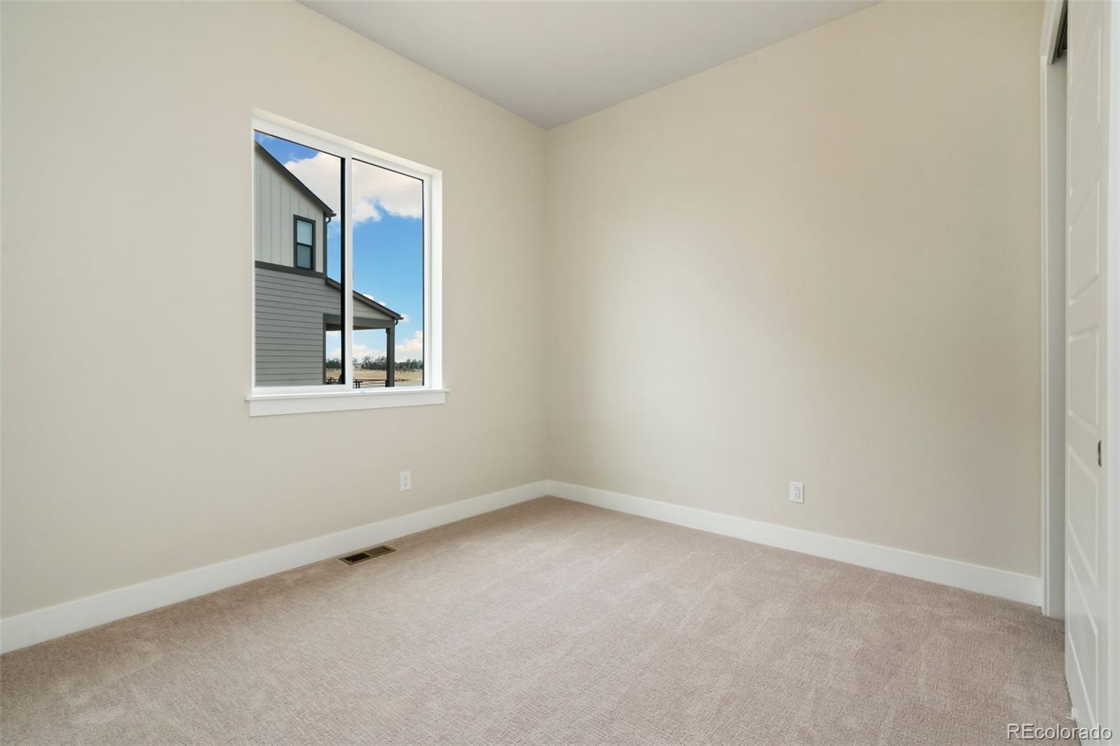 5841 Gianna Drive, Timnath, CO, 80547 3 5841 Gianna Drive