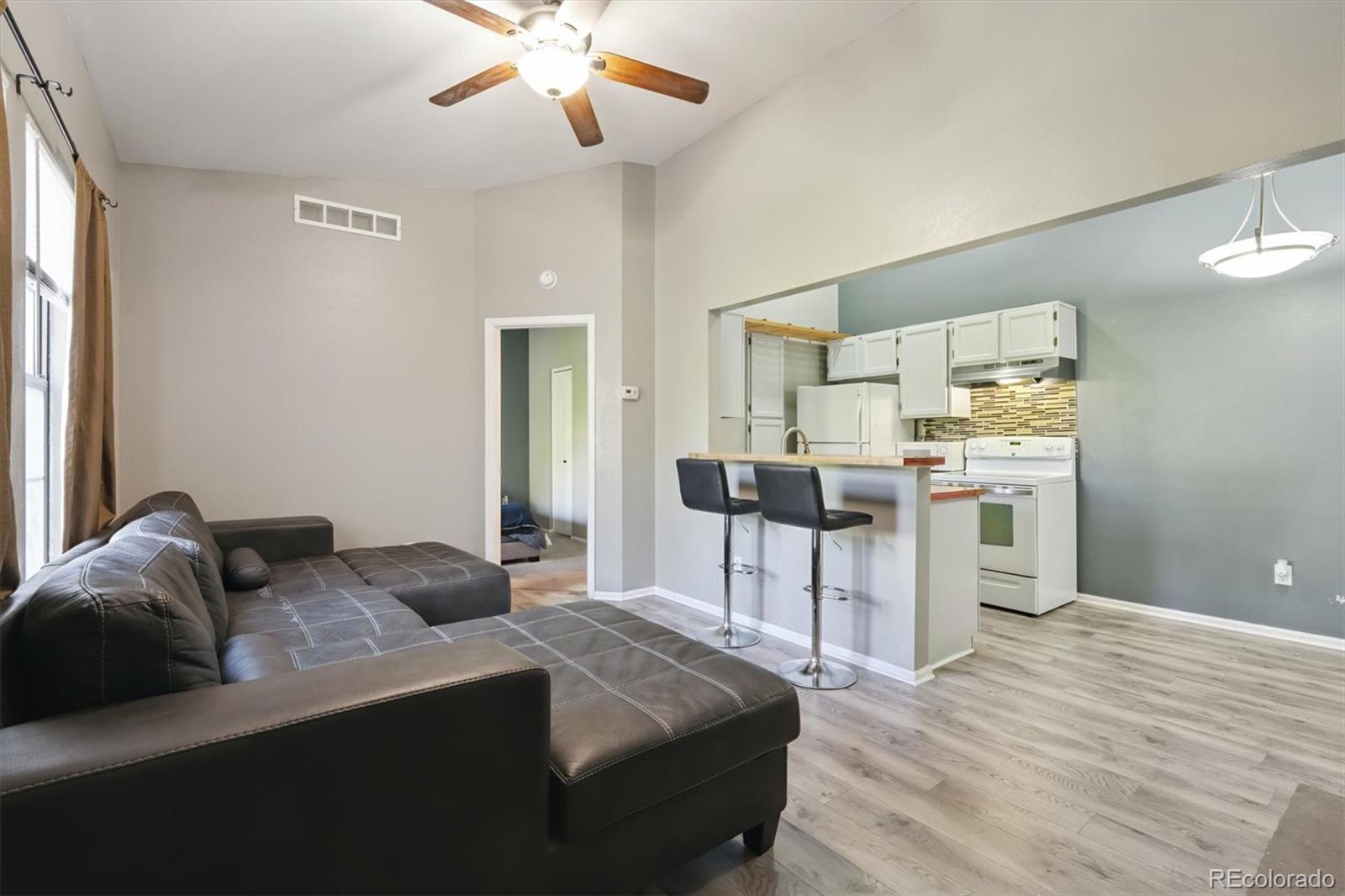 5321 W 76th Avenue 322