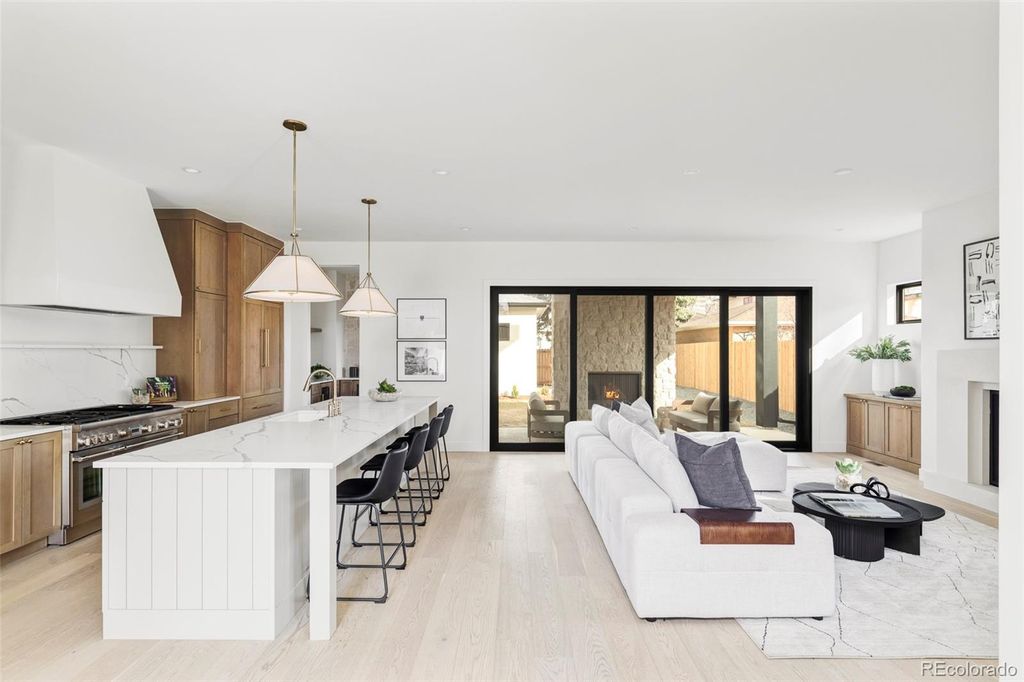 Photo of 1060 S Garfield Street, Denver, CO 80209 (MLS # 3968964)