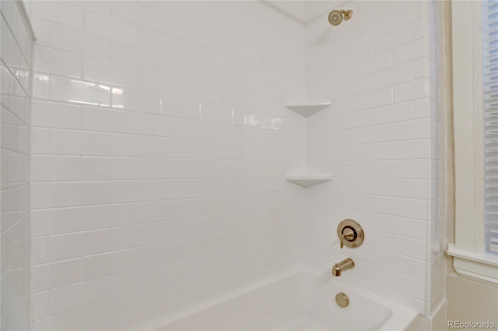 2130 N Franklin Street