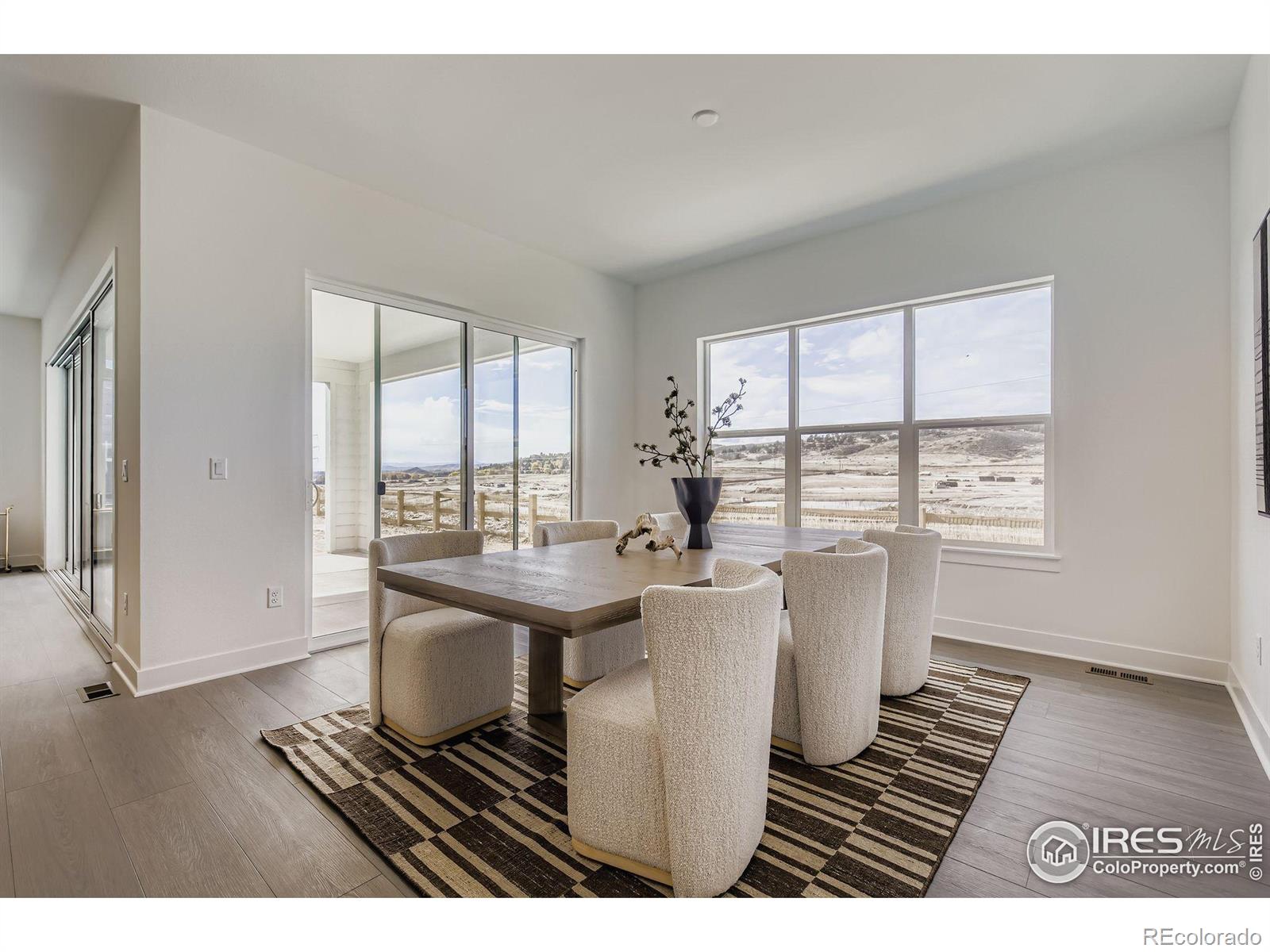 3141 Westcliff Drive