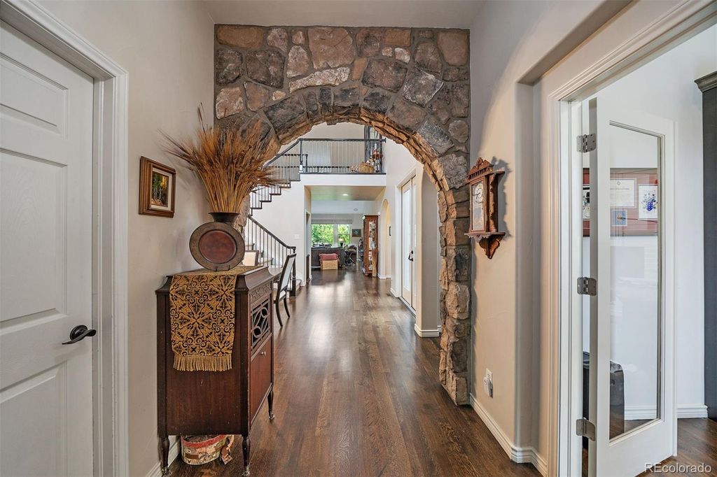 Photo of 5061 Vermillion Drive, Castle Rock, CO 80108 (MLS # 5267111)