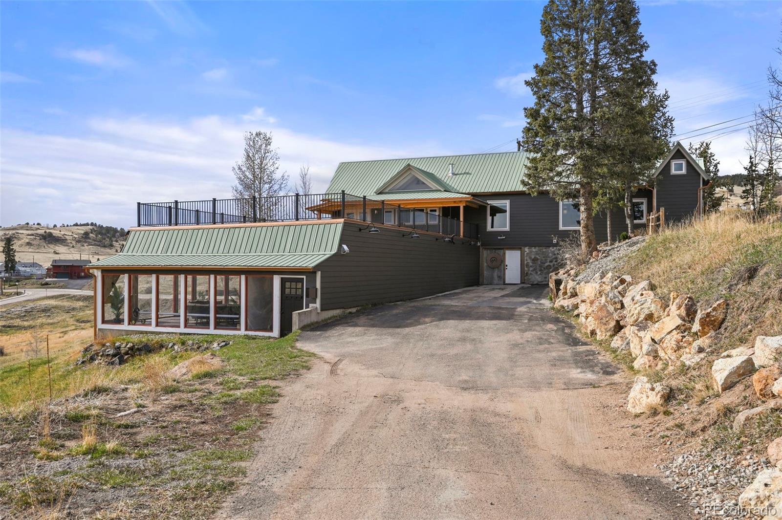 137 Hayden Street