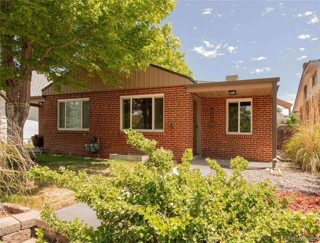 Photo of 438 N Downing Street, Denver, CO 80218 (MLS # 4237269)
