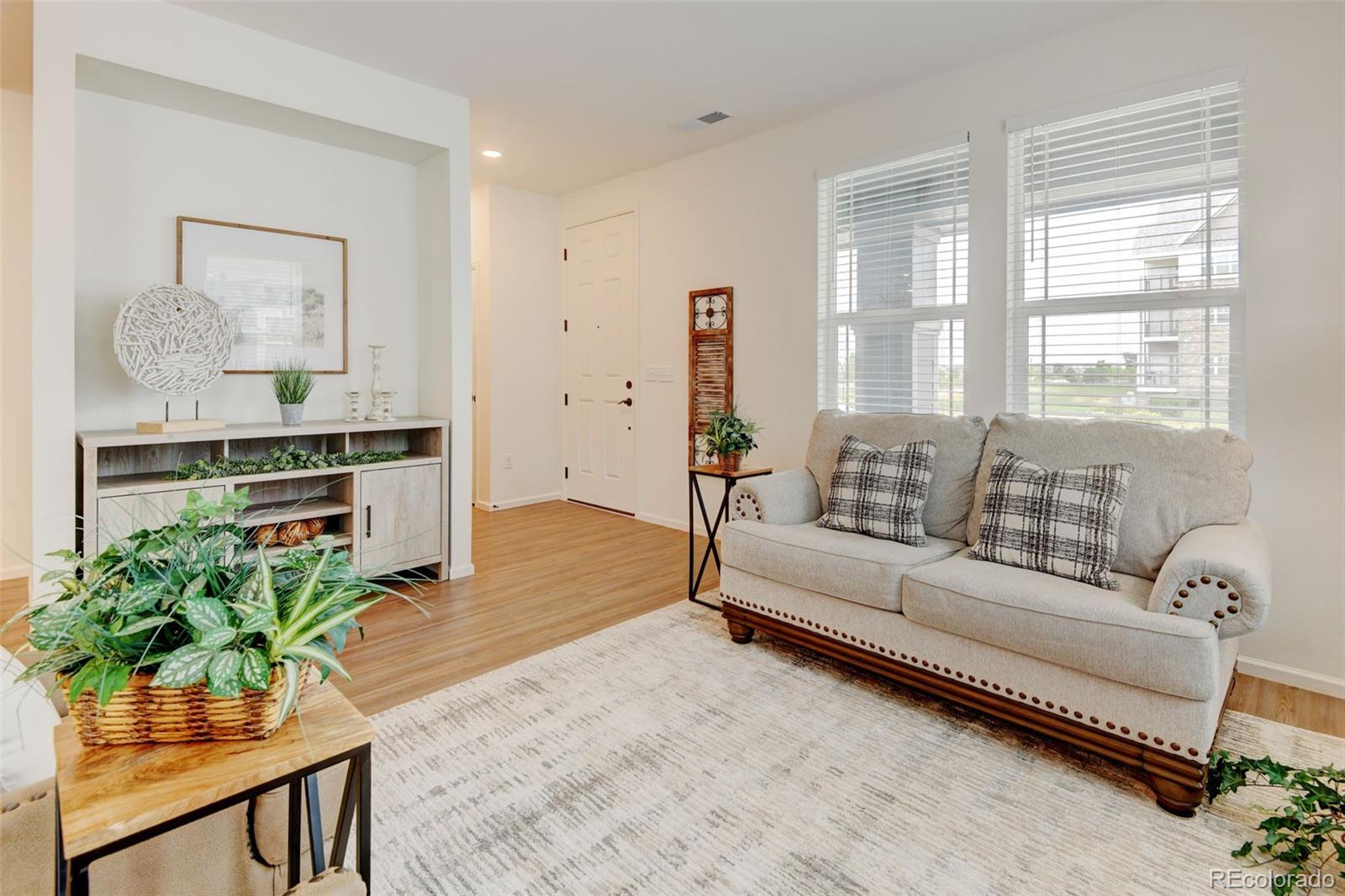 2463 Alpine Street, Longmont, CO, 80504 3 2463 Alpine Street