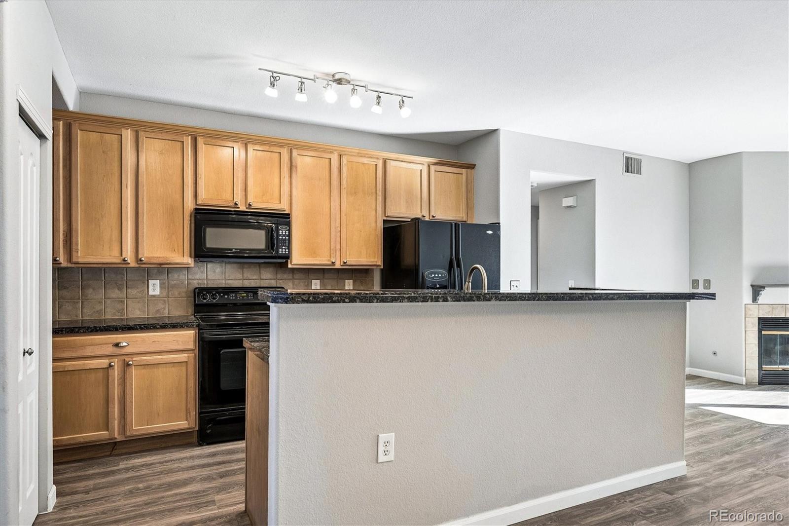 5544 Lewis Street 203