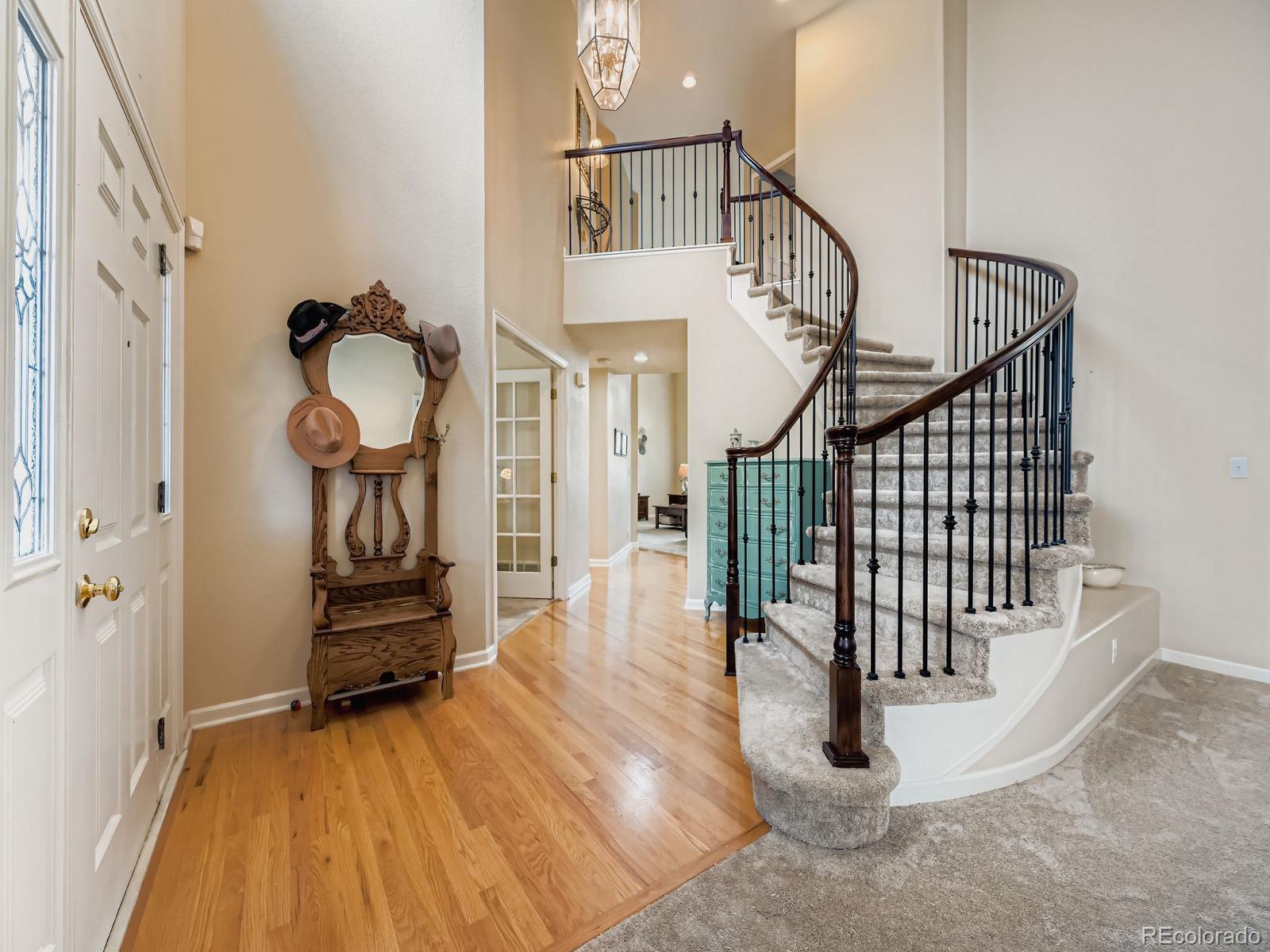 5860 S Espana Street