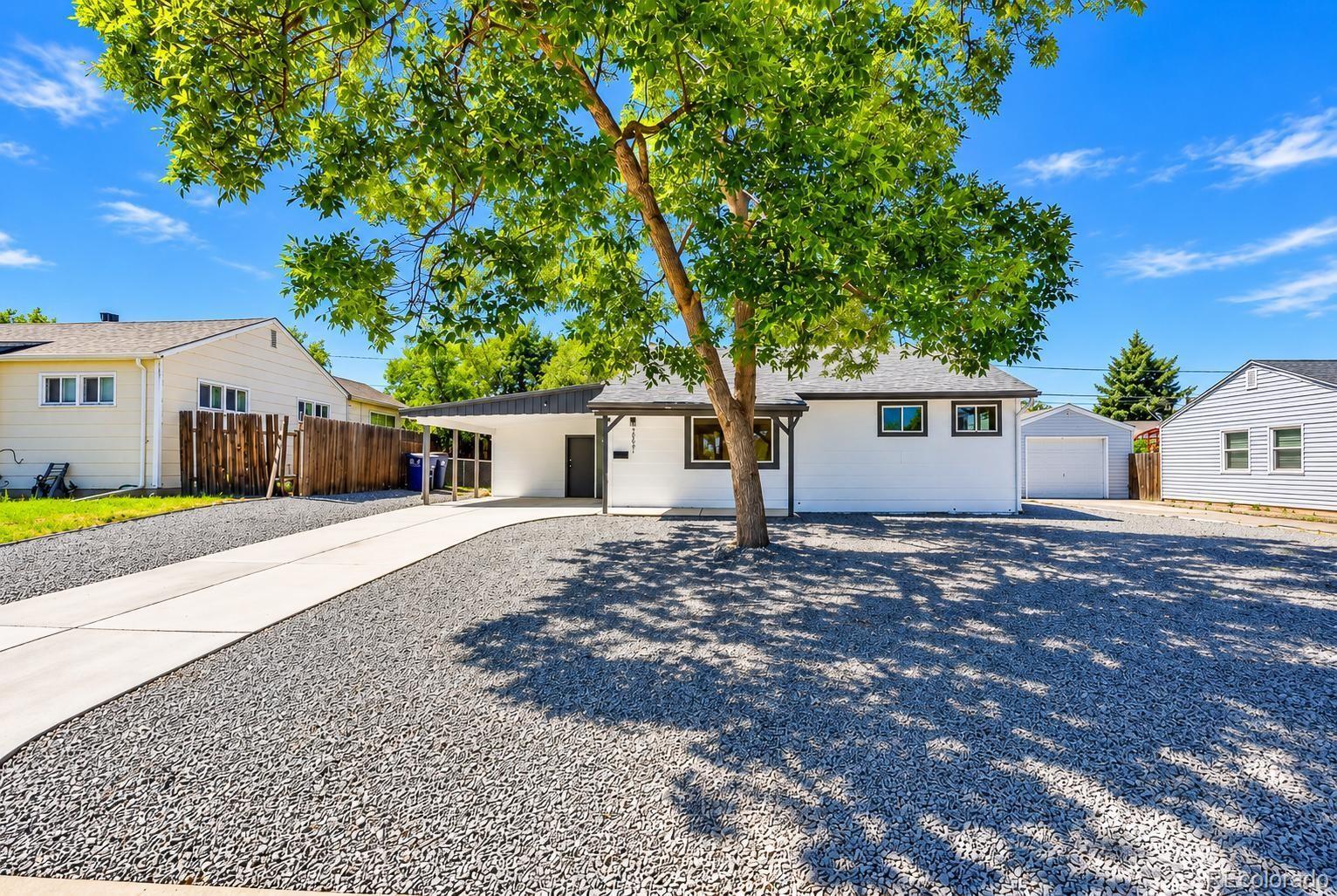 2631 S Green Court