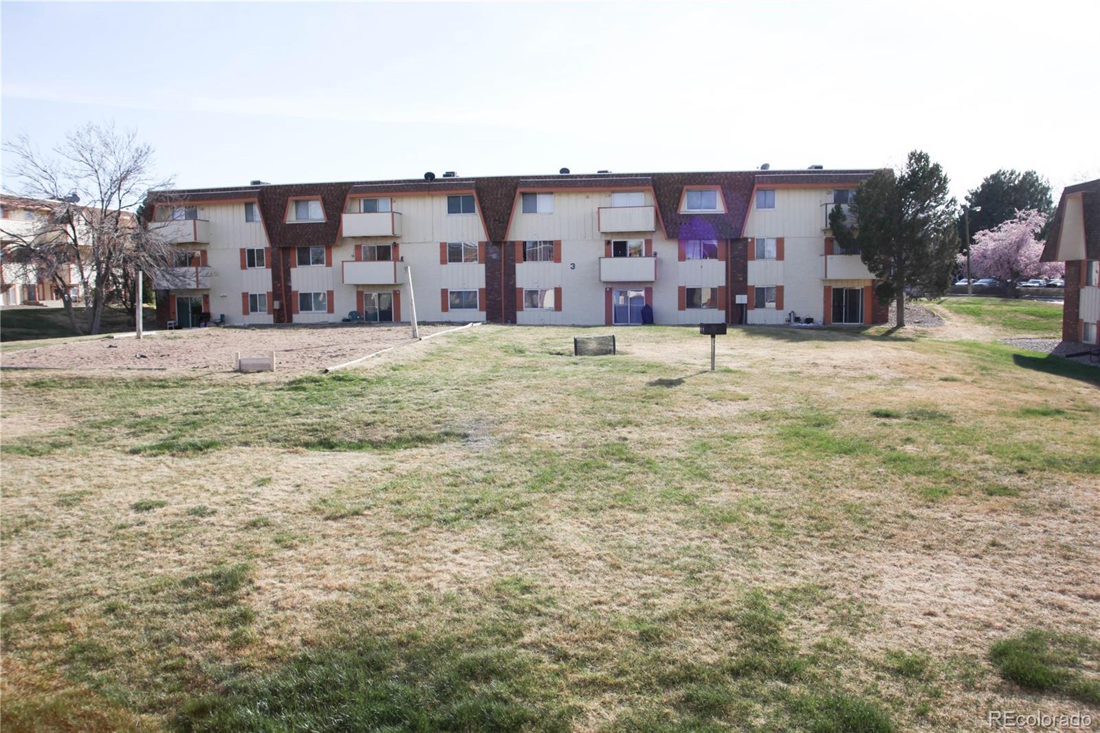 10211 Ura Lane 2-208