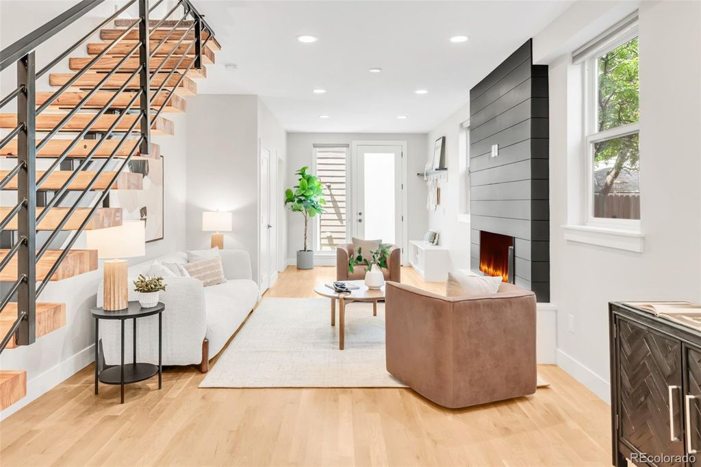 Photo of 1349 Jersey Street, Denver, CO 80220 (MLS # 5433734)