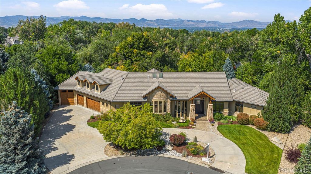 Photo of 1705 W Hinsdale Place, Littleton, CO 80120 (MLS # 2825184)