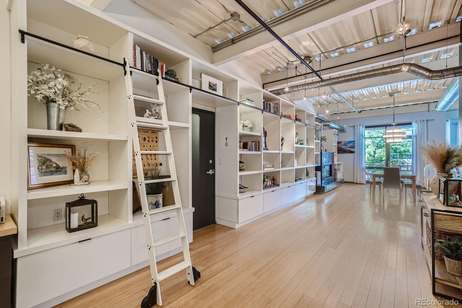 1360 Walnut Street 202