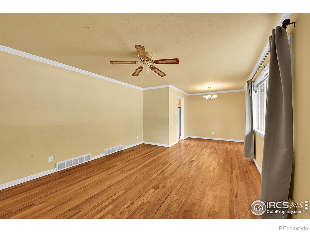 Photo of 300 S Simms Street, Lakewood, CO 80228 (MLS # IR1045250)