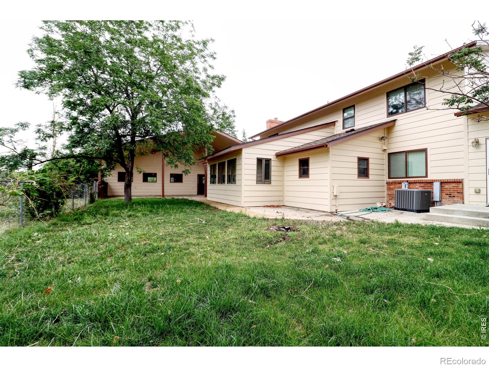 2033 River Glen Drive