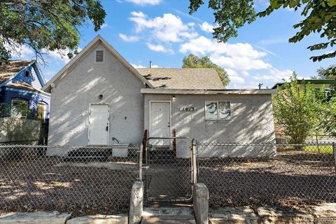 Photo of 1015 W 13th Street, Pueblo, CO 81003 (MLS # 6603769)