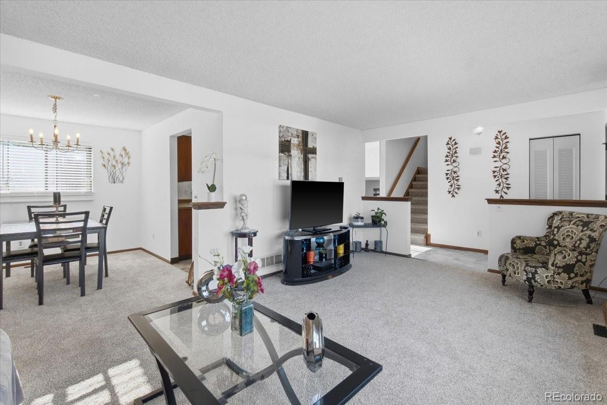 3410 W 106th Place