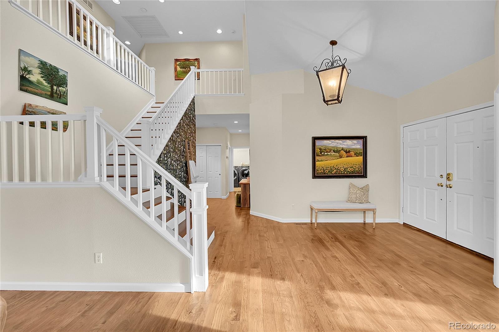 9424 S Hackberry Lane