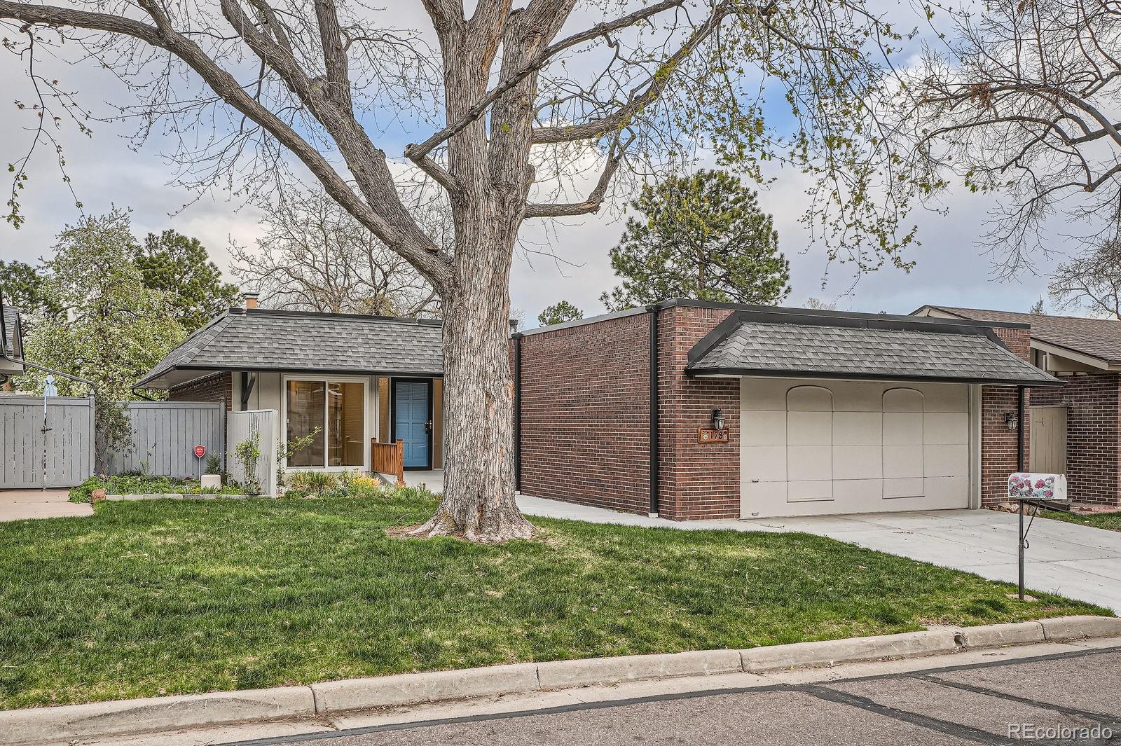 178 S Vance Court
