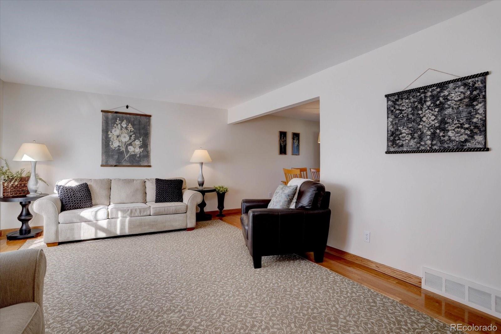 5938 S Newland Street