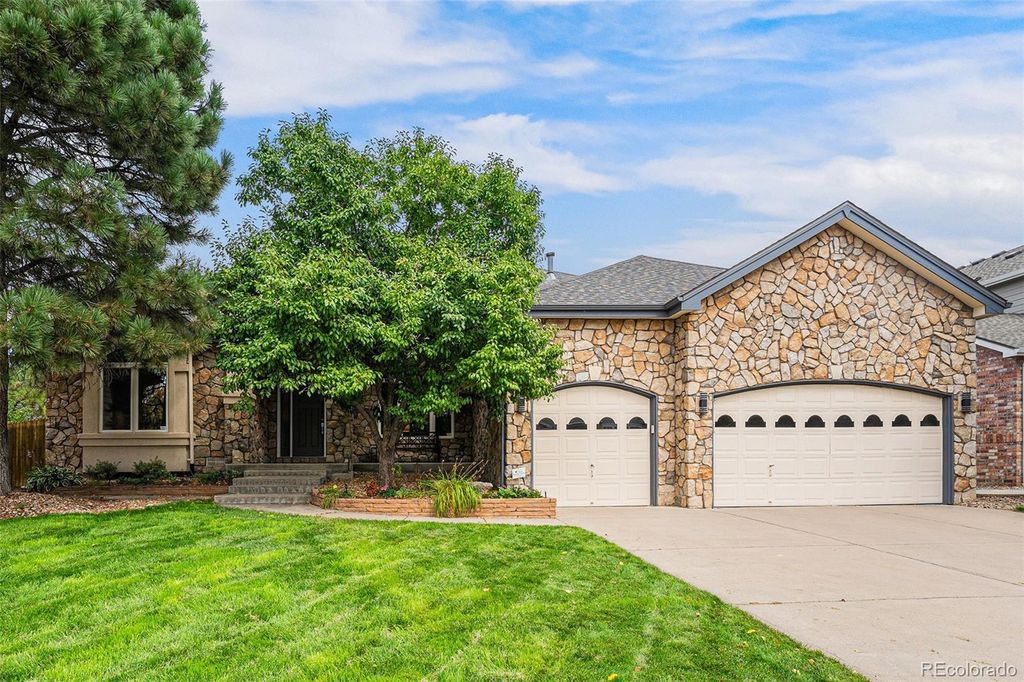Photo of 14883 E Lake Place, Centennial, CO 80016 (MLS # 2840726)