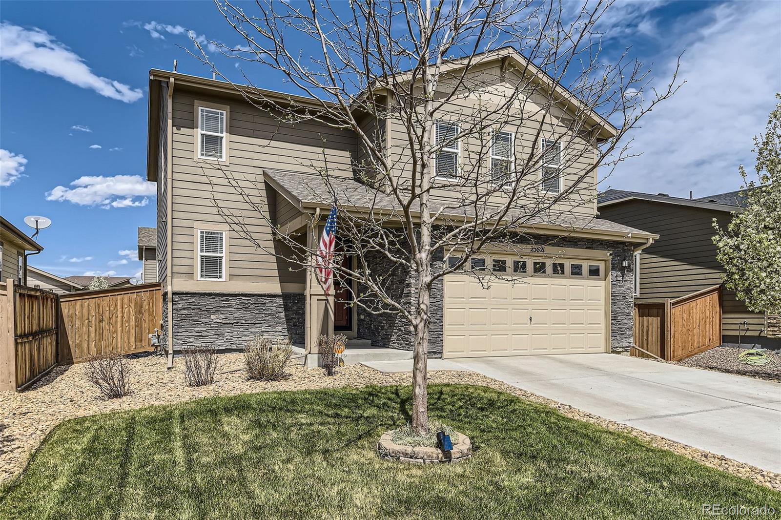 25621 E Cedar Place