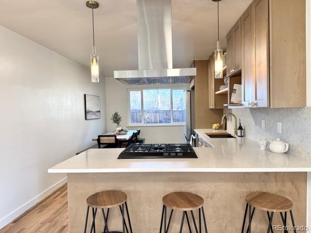 3287 N Krameria Street