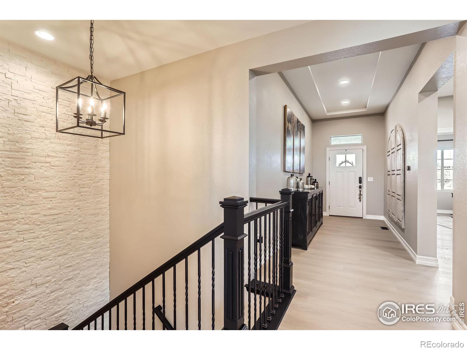 600 Grenville Circle