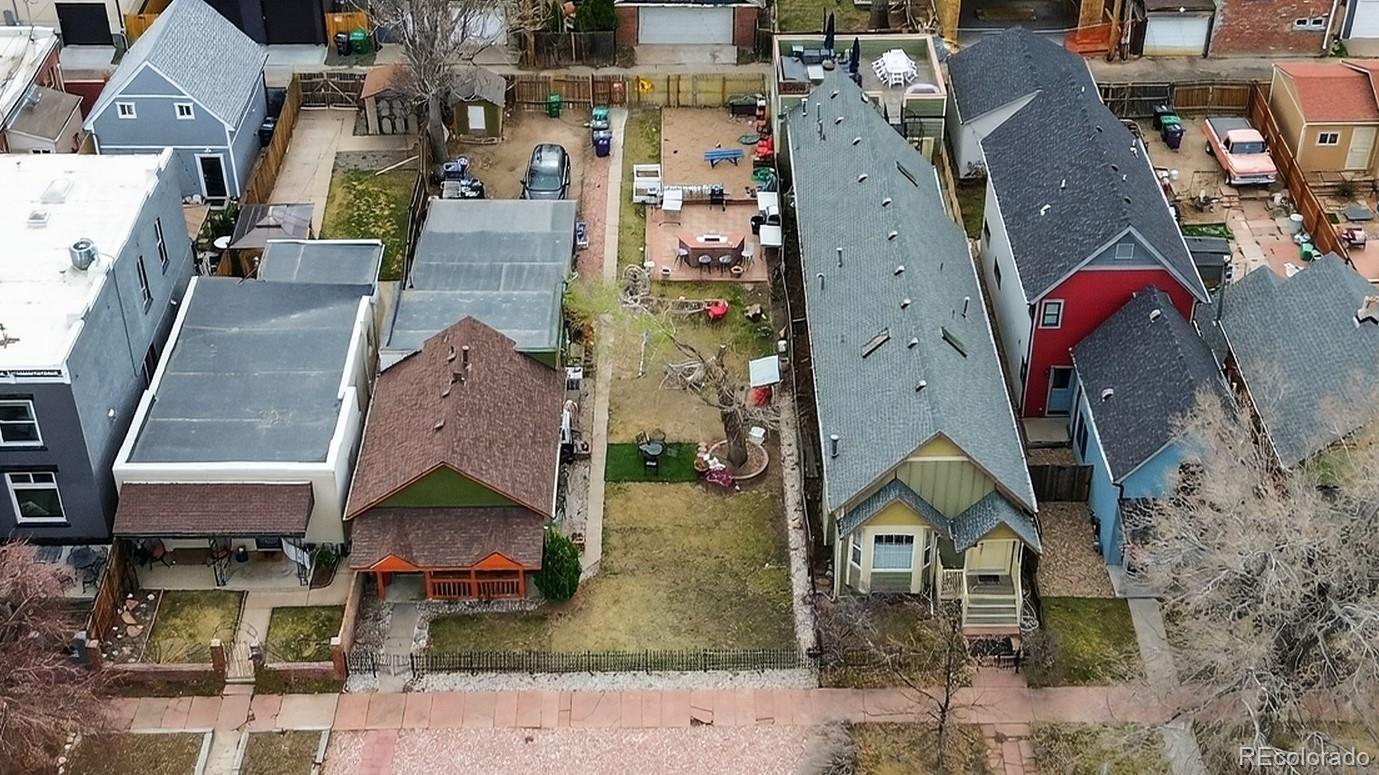 2742 Arapahoe Street