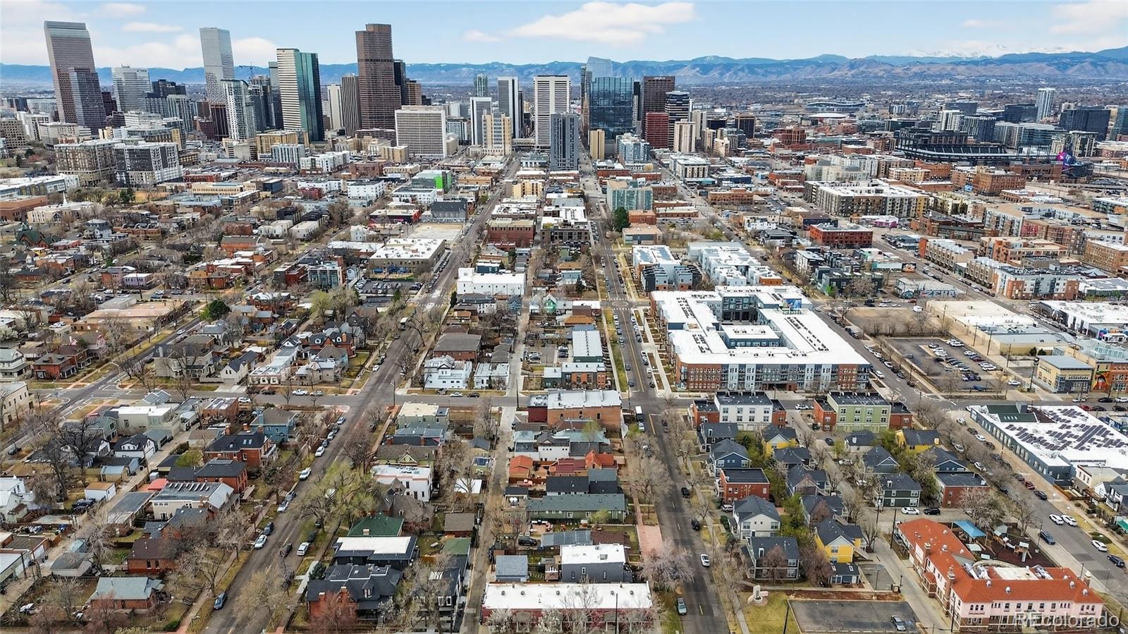 2742 Arapahoe Street