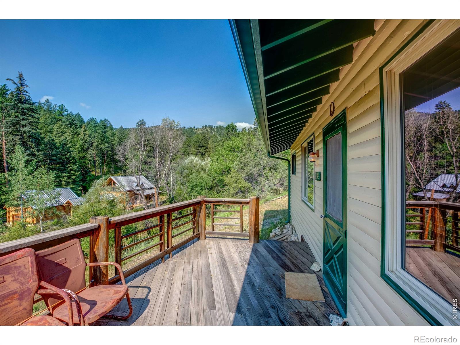 1142 Streamside Drive