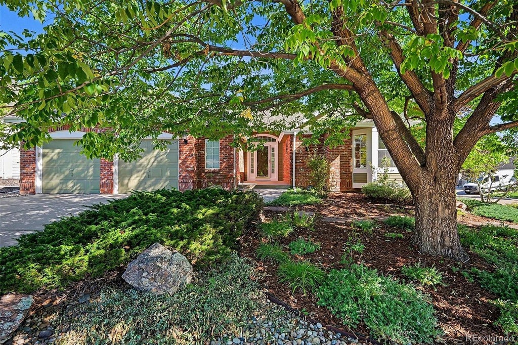 Photo of 253 Huntley Court, Castle Pines, CO 80108 (MLS # 4318057)