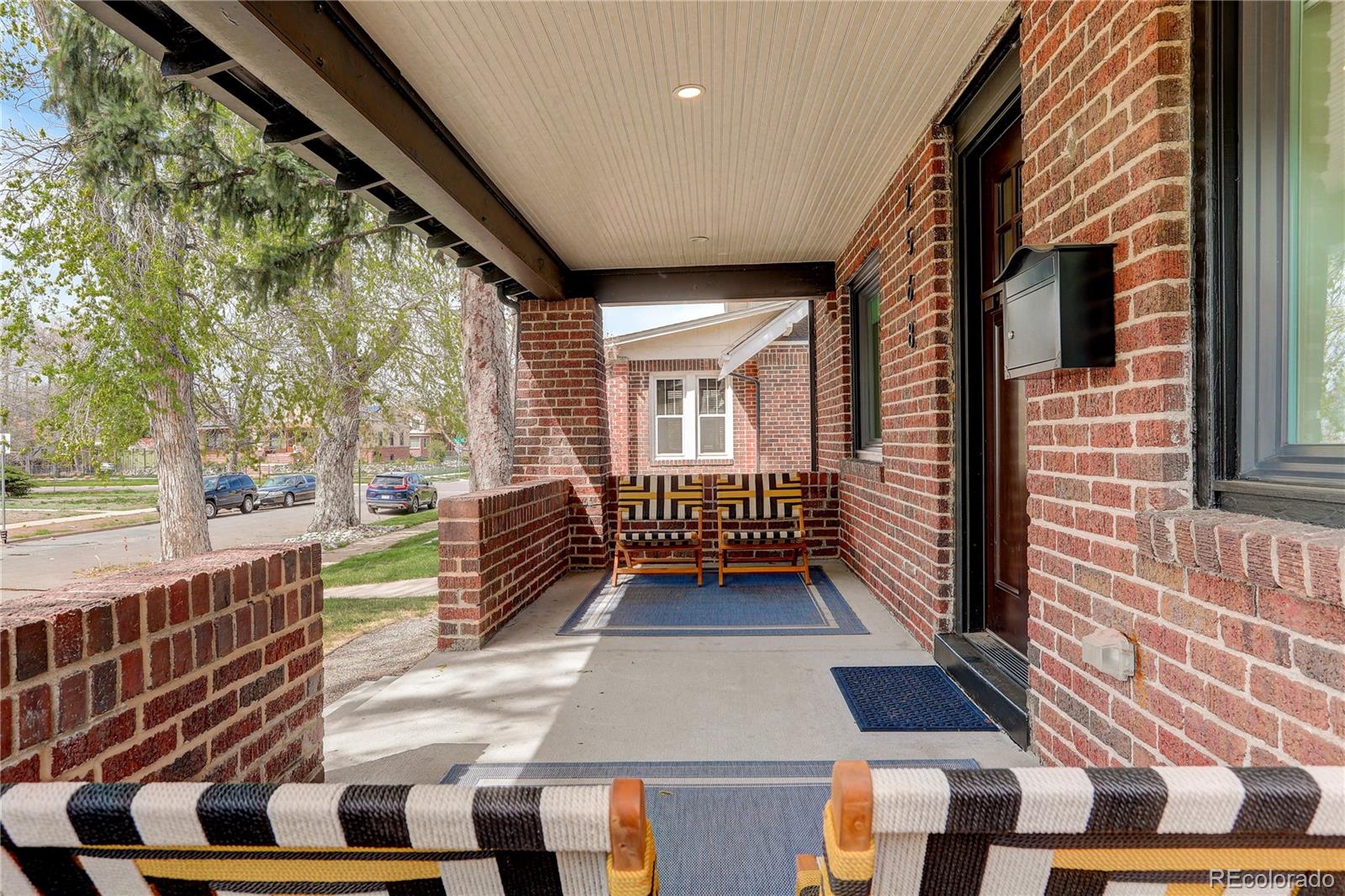 2568 Clermont Street