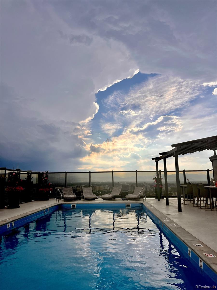 1133 Race Street 17A