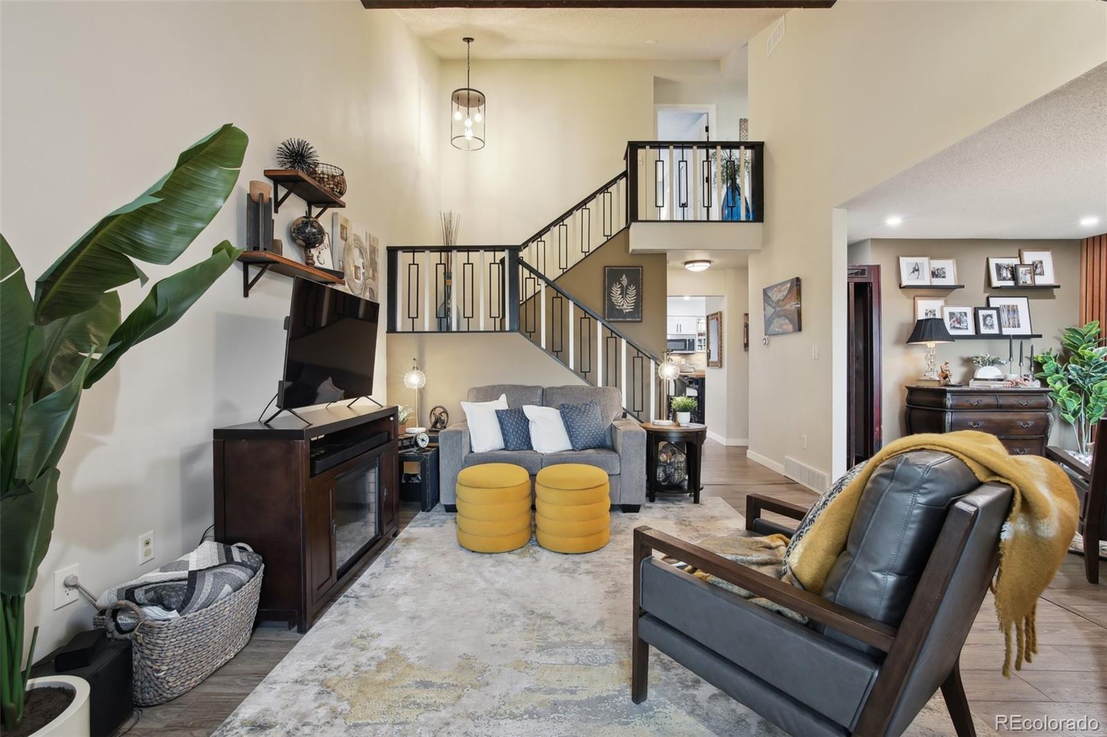6948 Buckskin Drive, Littleton, CO, 80125 4 6948 Buckskin Drive